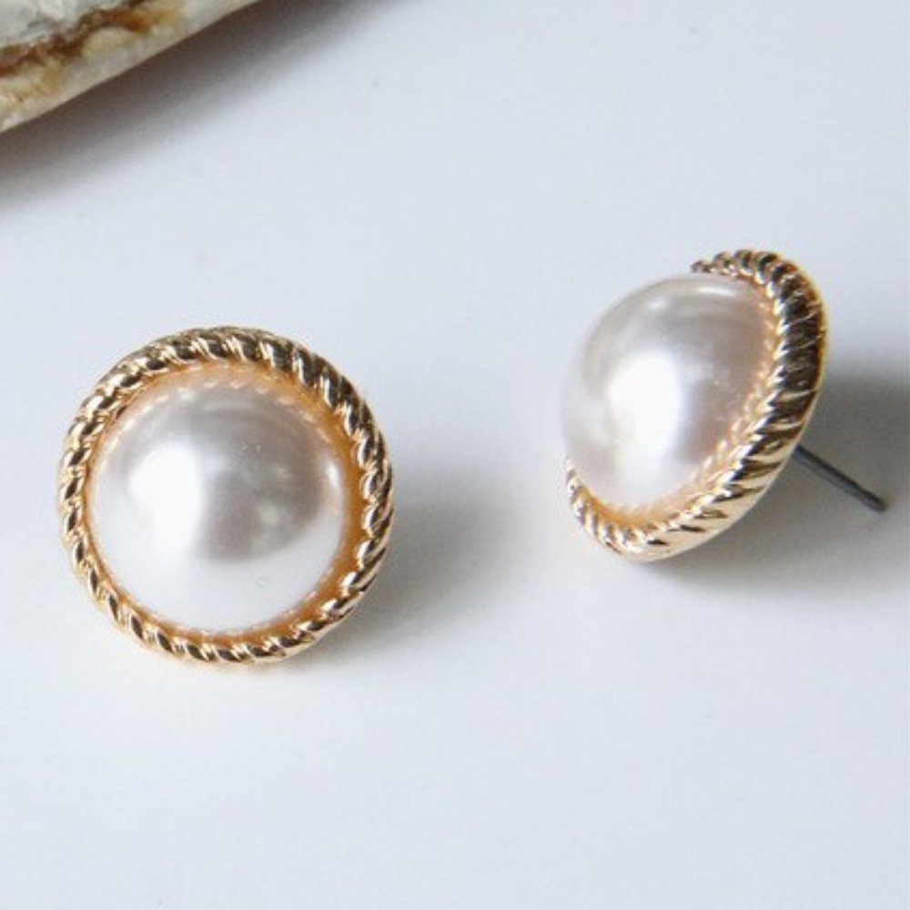 Pearl cat's eye stone earrings ZBGJZB00252